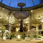 Hotel Bahia Del Duque 5*
