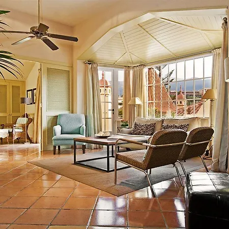 Bahia Del Duque ホテル