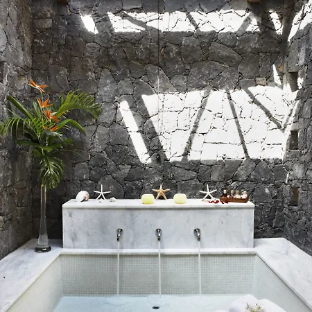 The At Bahia Del Duque 5* 阿德耶