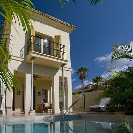The At Bahia Del Duque