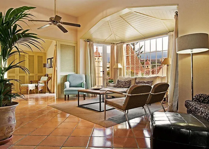 Bahia Del Duque Hotel