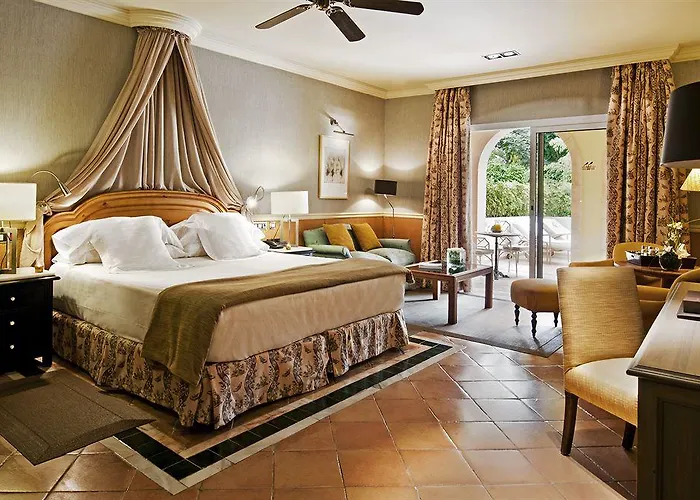 Bahia Del Duque Hotel 5*