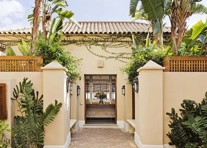 Hotel Bahia Del Duque